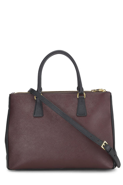 Prada, sac fourre-tout Executive moyen en saffiano bordeaux d'occasion, multicolore