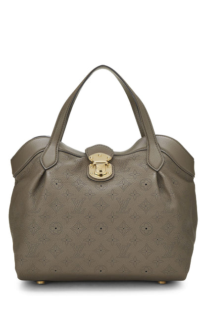 Louis Vuitton, Mahina Sevres PM Gris Monogram d'occasion, Gris