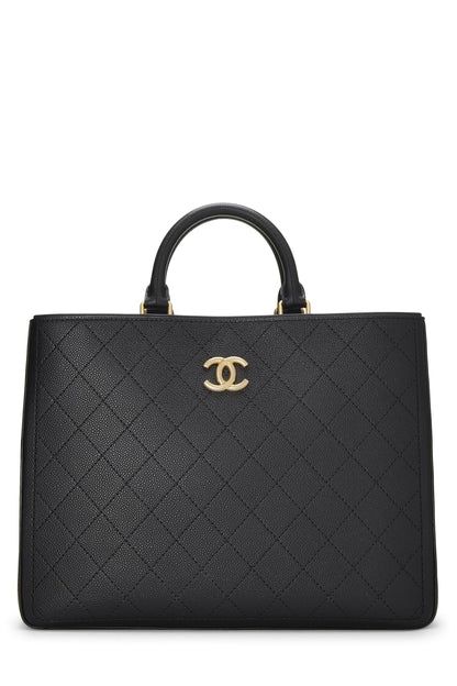 Chanel, grand sac cabas matelassé noir d'occasion, noir