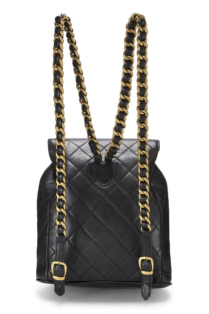 Chanel, Mochila clásica mediana 'CC' de piel de cordero acolchada negra Pre-Loved, Negro