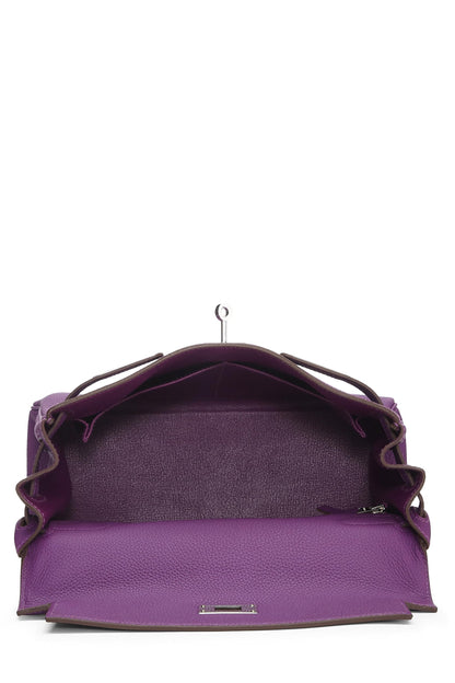 Hermès, Pre-Loved Cassis Togo Kelly Retourne 28, Cassis