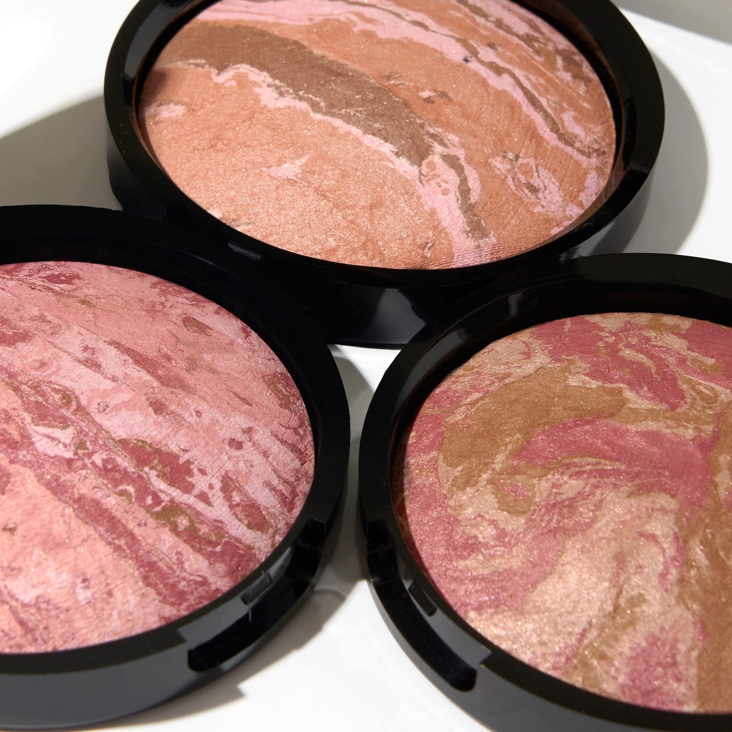 LAURA GELLER NEW YORK Baked Blush-n-Bronze 2-in-1 Bronzer Blush, Earthy Bronze + Retractable Angled Kabuki Brush