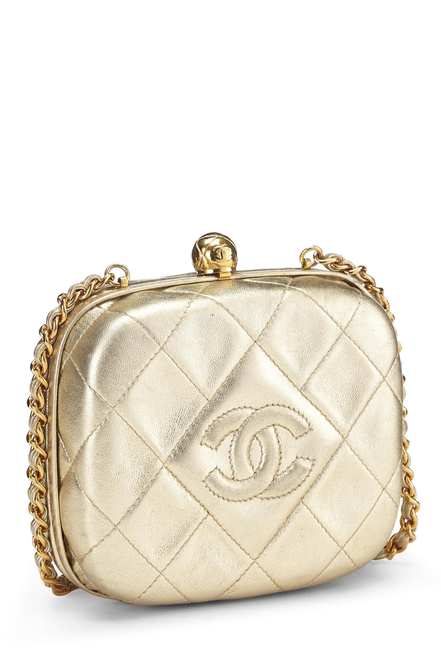 Chanel, sac bandoulière Kiss Lock en cuir d'agneau matelassé métallisé doré d'occasion, doré