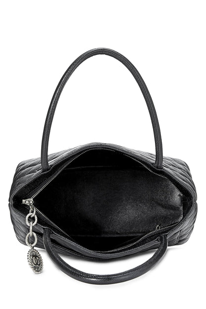 Chanel, sac fourre-tout matelassé noir à médaillon en caviar d'occasion, noir