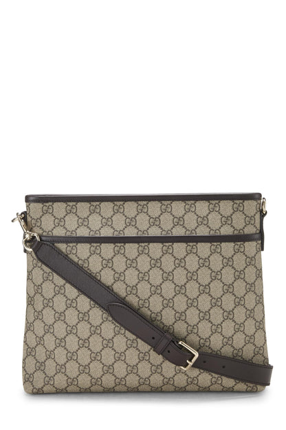 Gucci, sac messager plat en toile GG Supreme d'origine d'occasion, marron