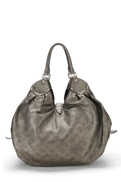 Louis Vuitton, Mahina XL de cuero con monograma plateado metalizado Pre-Loved, Plata