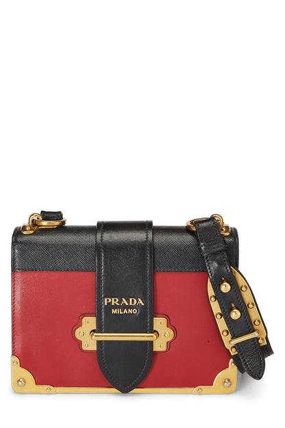 Prada, sac à bandoulière Cahier en cuir rouge et noir d'occasion, rouge