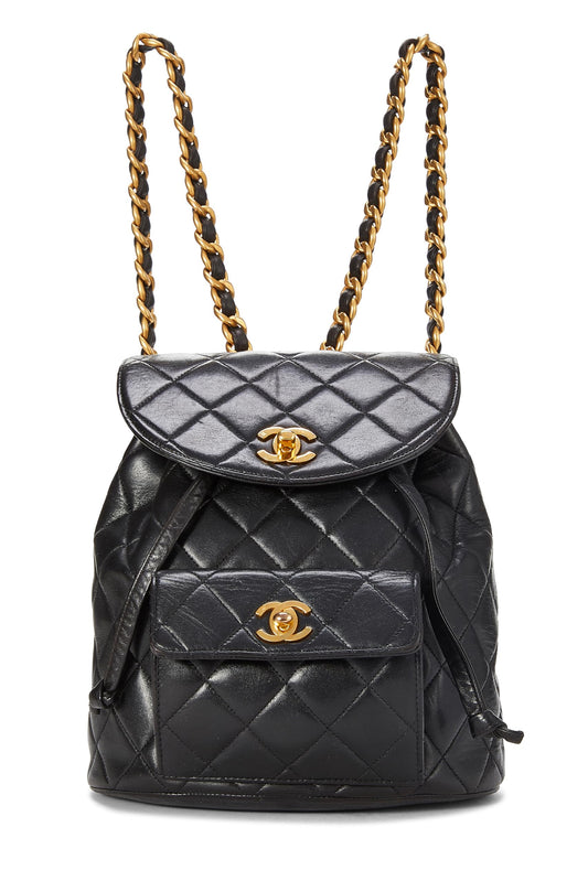 Chanel, sac à dos classique « CC » en cuir d'agneau matelassé noir d'occasion, petit modèle, noir