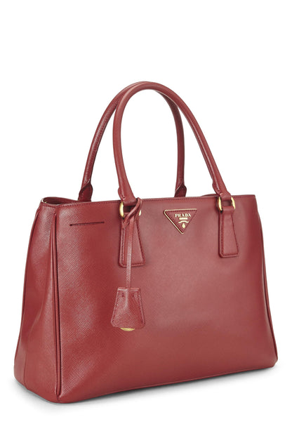 Prada, Pre-Loved Red Saffiano Executive Tote Medium, Red