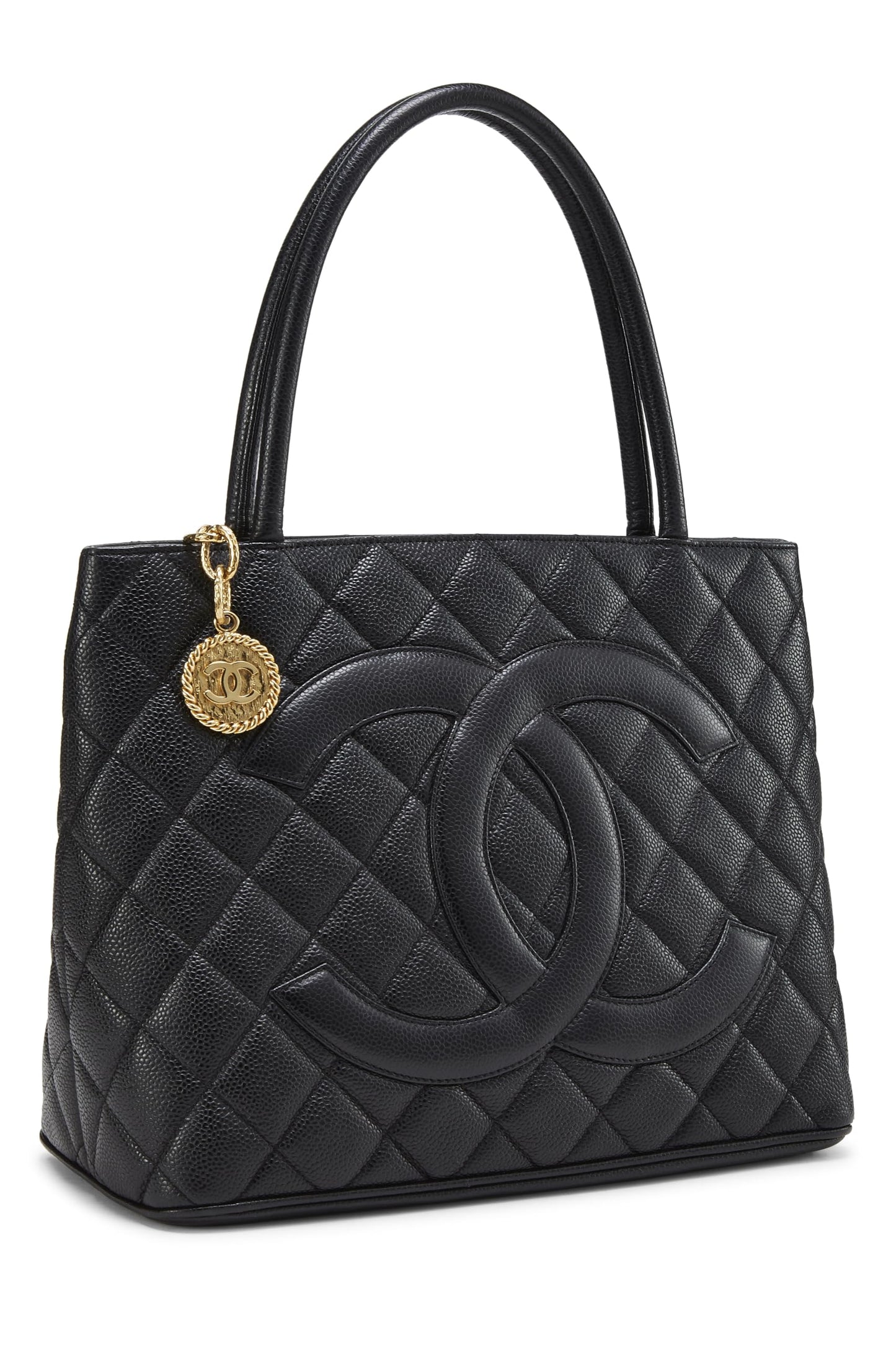 Chanel, sac fourre-tout matelassé noir à médaillon en caviar d'occasion, noir