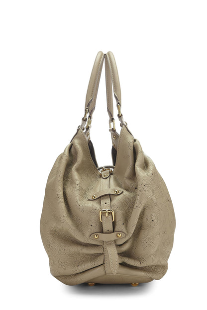 Louis Vuitton, Monograma Mahina grande en color beige Pre-Loved, Beige