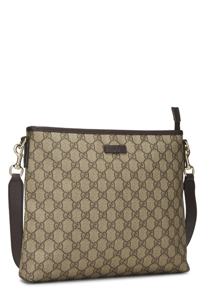 Gucci, sac messager plat zippé en toile GG Supreme marron d'origine d'occasion, marron