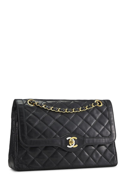 Chanel, sac à rabat double taille moyenne en cuir d'agneau matelassé noir Paris Limited, d'occasion, noir