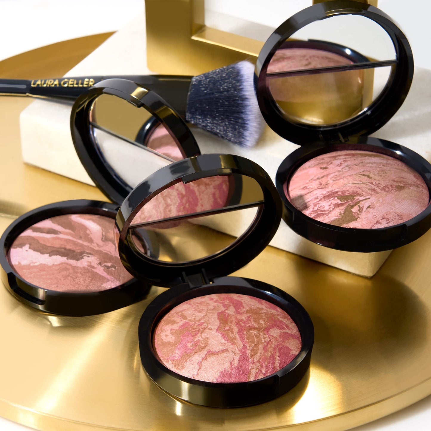 LAURA GELLER NEW YORK Baked Blush-n-Bronze Fard à joues bronzeur 2 en 1, Tropical Bronze + Pinceau kabuki biseauté rétractable