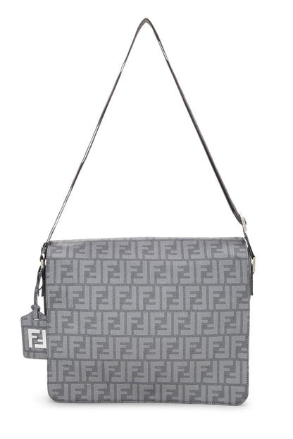 Fendi, sac messager en toile enduite Zucca gris d'occasion, grand modèle, gris