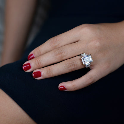 Magnifique bijou en argent avec saphir rectangulaire