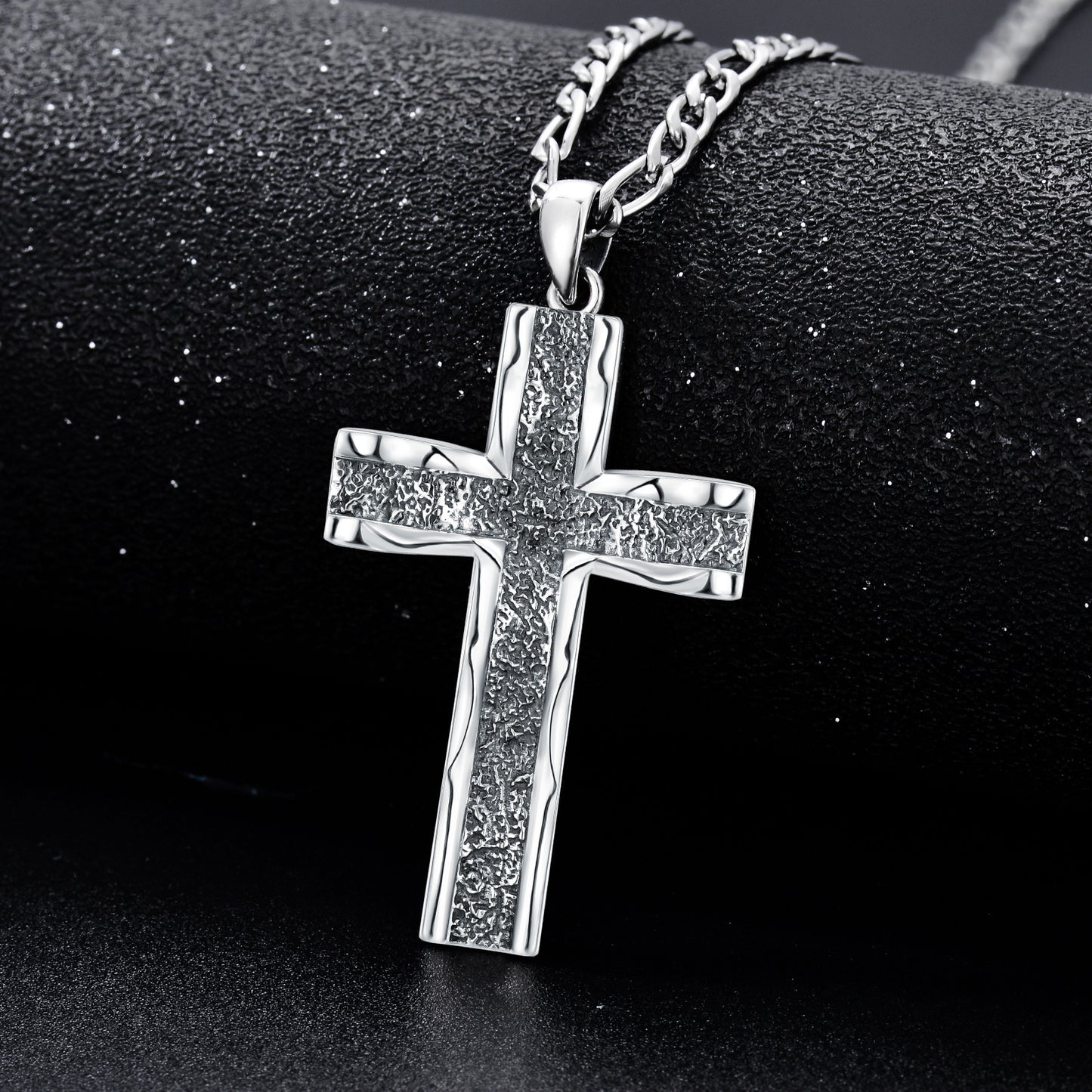 Pendentif croix en argent sterling 925 avec chaîne Figaro en acier inoxydable Collier croix oxydée Bijoux chrétiens