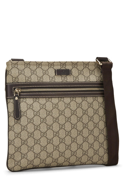 Gucci, sac messager plat en toile GG Supreme d'origine d'occasion, marron