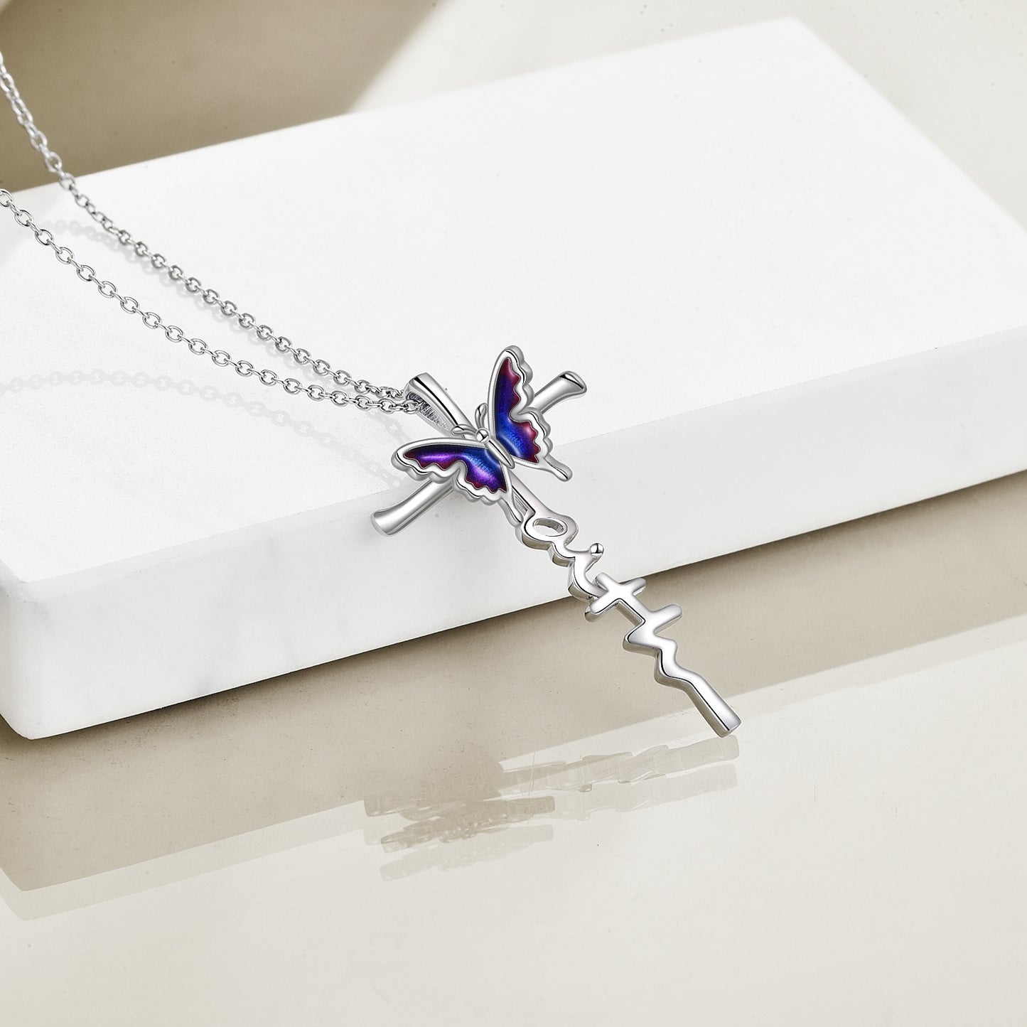 Collier en argent sterling avec croix papillon Bijoux cadeaux pour femmes