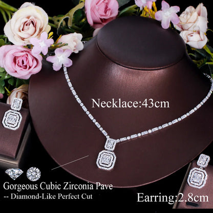 ThreeGraces Ensemble de bijoux fantaisie pour femme avec boucles d'oreilles carrées géométriques et collier en cristal de zircone cubique brillant, nouveau cadeau de fête TZ651