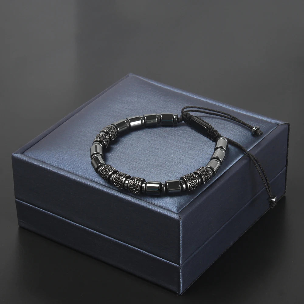 Ailatu 10 piezas de joyería de lujo de alta calidad para hombres pulsera de macramé con cuentas de tubo de circonita cúbica negra con servicio de logotipo gratuito Envío directo