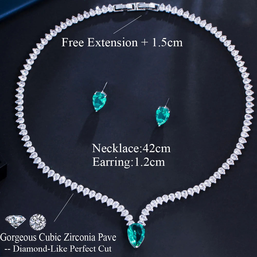 CWWZircons Ensemble de bijoux fantaisie pour femmes, collier et boucles d'oreilles en cristal CZ en forme de goutte d'eau vert clair élégant pour fête de fiançailles T560