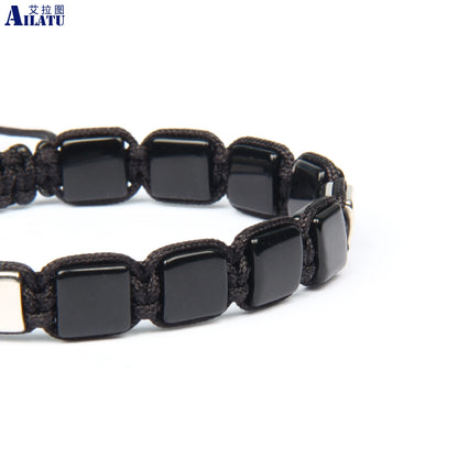 Ailatu Lot de 10 bracelets tressés à perles plates carrées pour hommes avec perles en pierre d'onyx noir naturel de 8 x 8 mm Logo en acier inoxydable