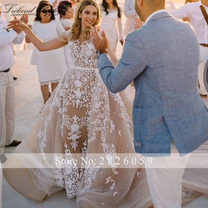 Lceland Poppy 2 en 1 Robe de mariée sirène en dentelle Champagne Longueur au sol Robe de mariée en tulle sans manches avec traîne amovible