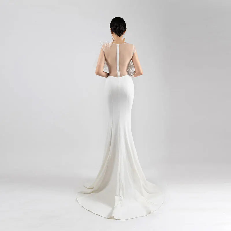 Robe de soirée élégante en plumes blanches avec fermeture éclair dans le dos et style sirène Robe de soirée cocktail H361