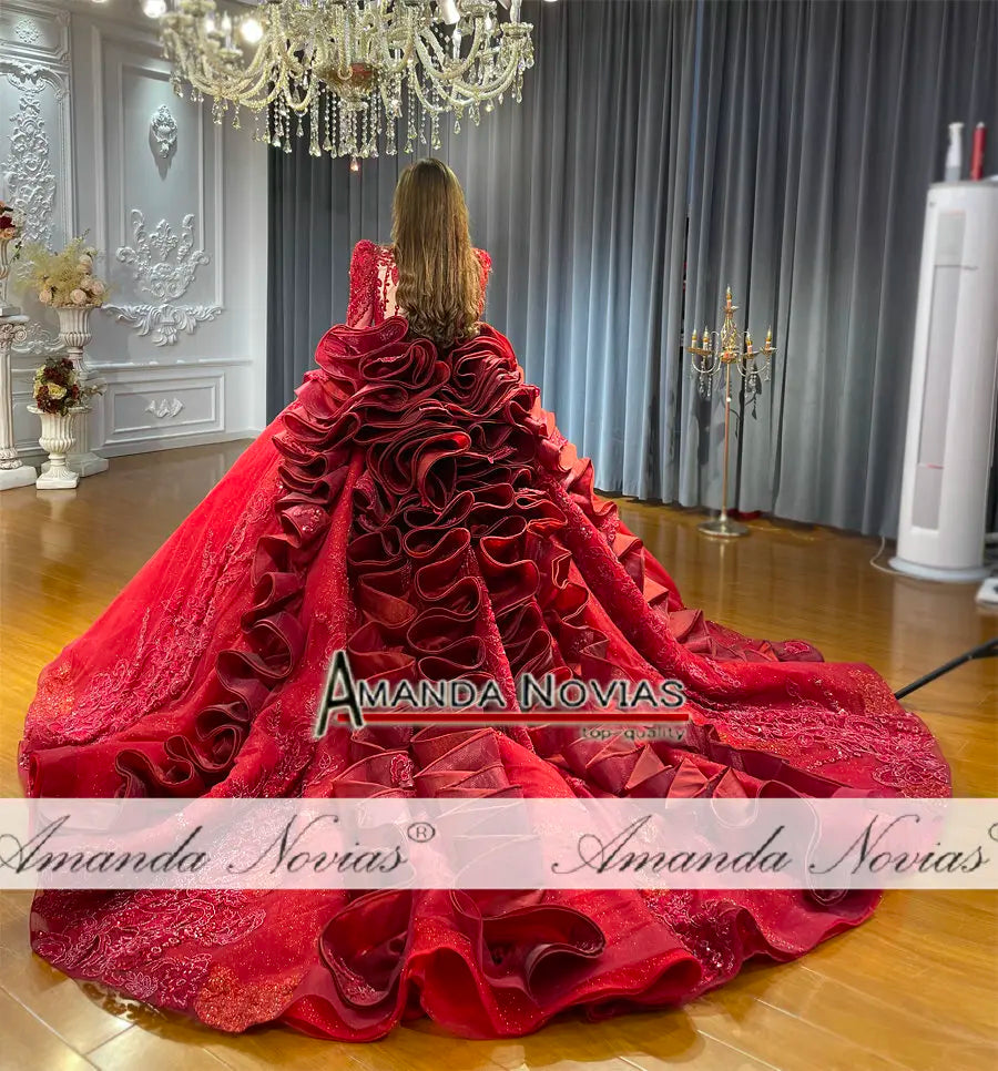 Vestido de novia de lujo rojo de Amanda Novias NS4738