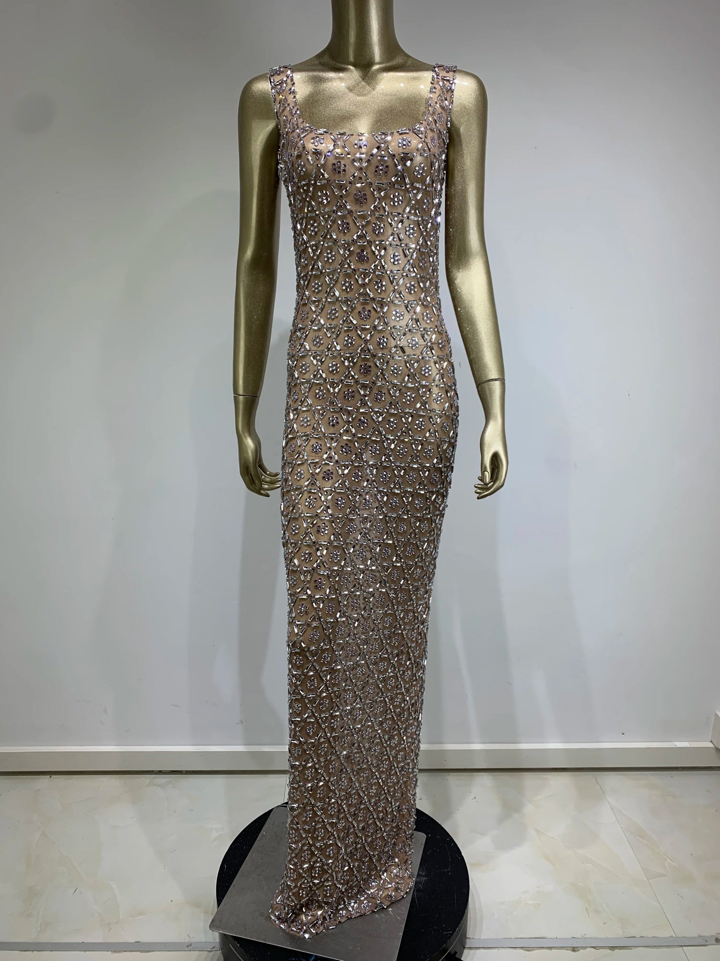 Robe longue sexy en maille transparente avec cristaux et diamants pour femme, tenue de fête d'anniversaire, de bar, de discothèque, de chanteur, de spectacle sur scène