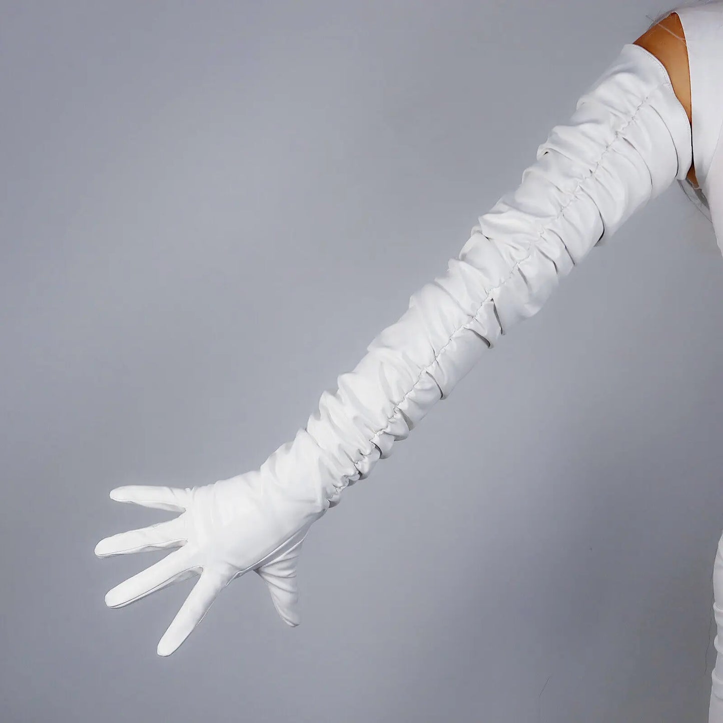 Women's White Leather Opera GLOVES RUCHED Pleated 100cm Super Long Faux PU 40" FITTED Fashion Costume Evening Cosplay Halloween