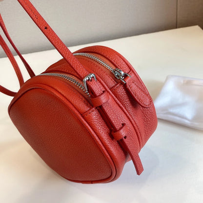 2022 New Spring and Summer Small Square Bag 100% Leather Double Compartment Design Shoulder Bag