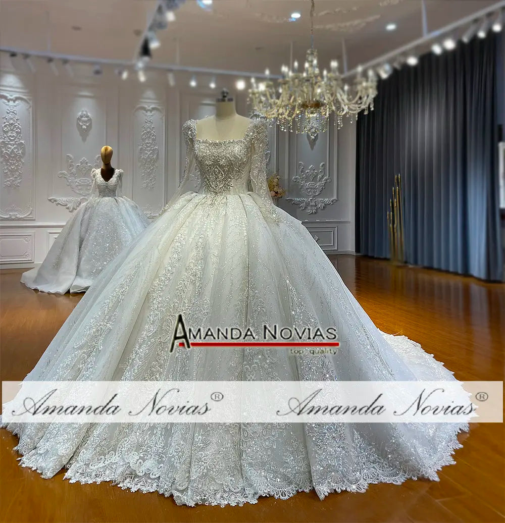 Vestido de novia de manga larga con escote cuadrado de Amanda Novias NS4779 Pedido personalizado