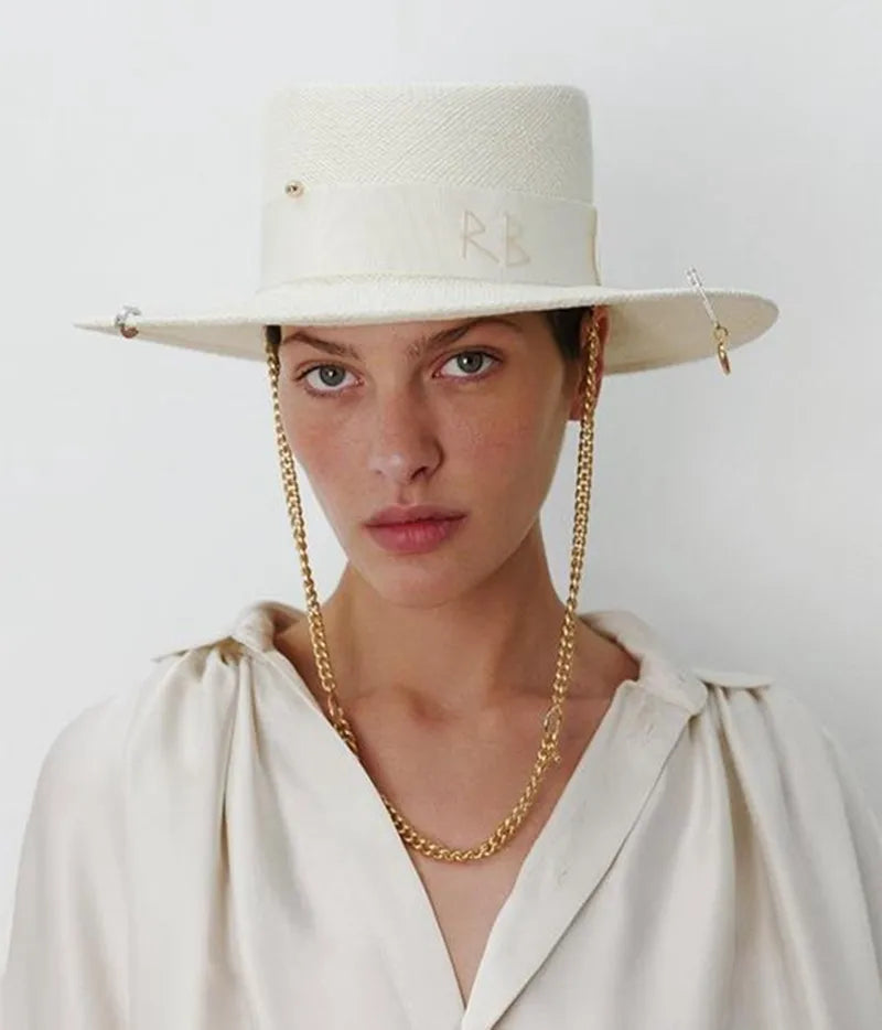 2021 new arrival Women's summer hat with chain and pin  white straw women's cap female