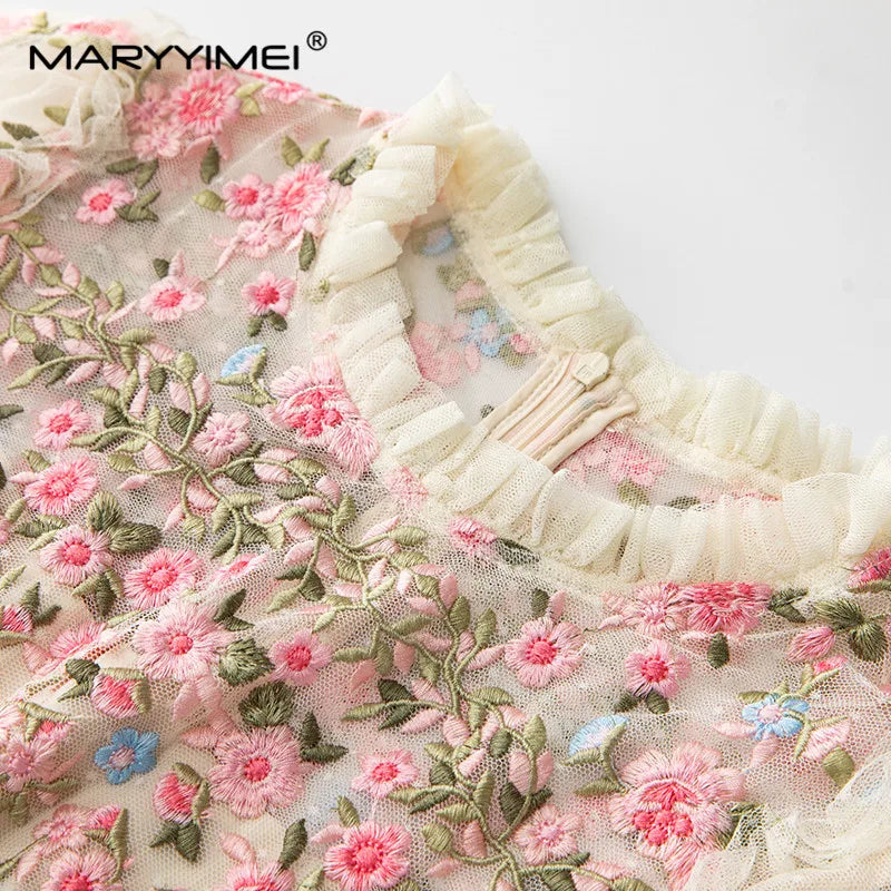 MARYYIMEI Nouvelle robe de créateur de mode vintage 2023 pour femmes, maille brodée, manches lanterne translucides, robe longue blanche slim