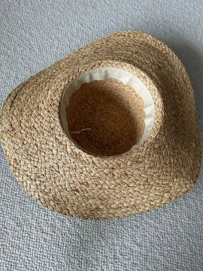 Chapeau de paille naturelle à large bord pour vacances à la plage en été