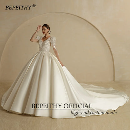 BEPEITHY Robe de mariée de luxe à col en V pour femmes 2022 Train chapelle Dos ouvert Sexy Manches longues Robe de mariée princesse