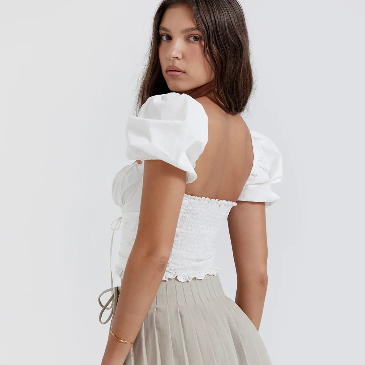 Hauts d'été blancs pour femmes 2023 Y2k Crop Top Mini mignon à lacets à manches bouffantes Hauts décontractés pour vacances