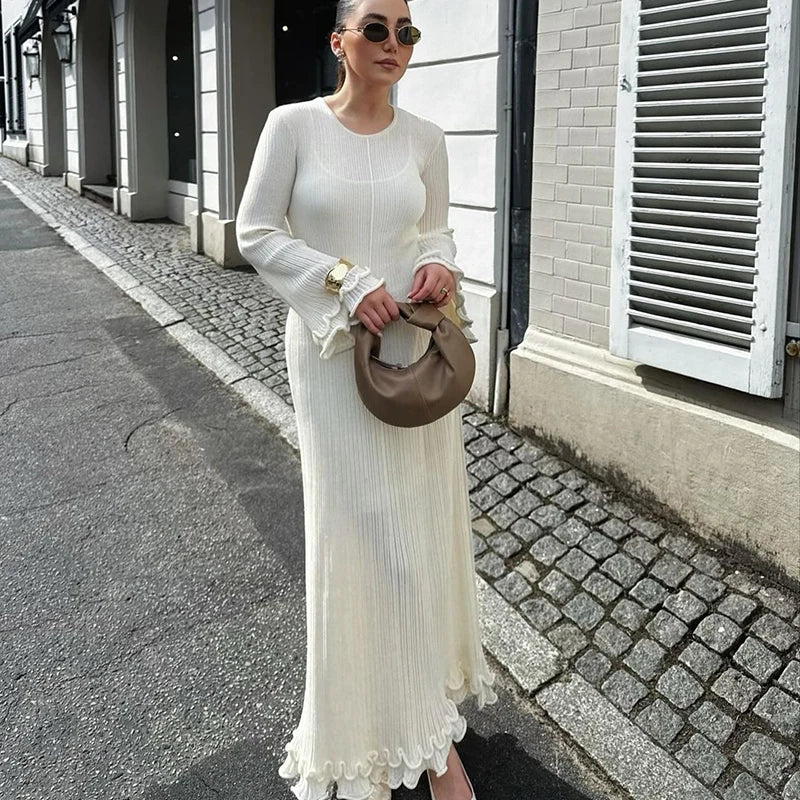 Elegant White Maxi Dress Women Autumn Wimter Flare Sleeve Ruffles Knitted Dresses Vintage High Street Trumpet Party Robes