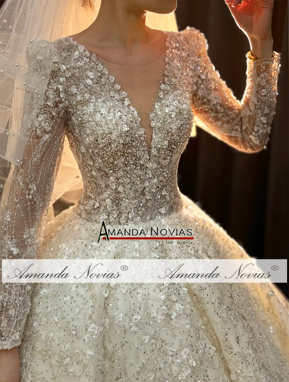 Vestido de novia de encaje de Amanda Novias NS4768