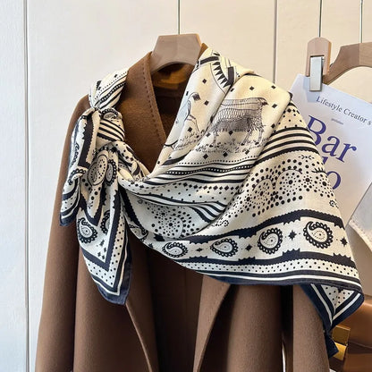 Écharpe en laine de soie et cachemire à imprimé cheval, châle carré doux d'hiver, enveloppe de tête et de cou, bords roulés à la main, bandanas pour femmes, Pashmina de Noël