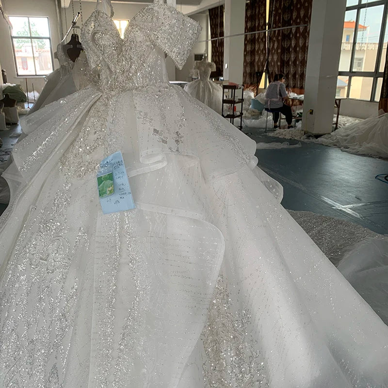 Robes de mariée princesse à paillettes, robe de bal à épaules dénudées, robes de mariée pour femmes MN02, robe de mariée à perles