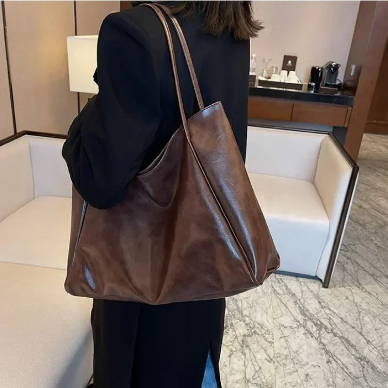 2024 Sacs fourre-tout décontractés en cuir PU de grande capacité pour femmes, mode solide rétro couleur fermeture éclair sac à bandoulière pour femmes, sac à main pour dames