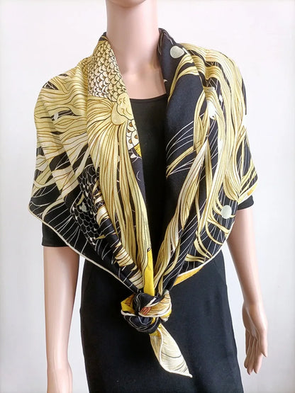 High-end Elegant Women's Exquisite Black Gold Goldfish Printed High Quality Silk Wool Hand-rolled Edge Warm Scarf Shawl Wrap