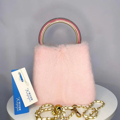 Bolso de mano de piel de lujo importado para mujer, bolso cuadrado pequeño de piel de visón a la moda, bolso elegante de invierno con asa acrílica para mujer