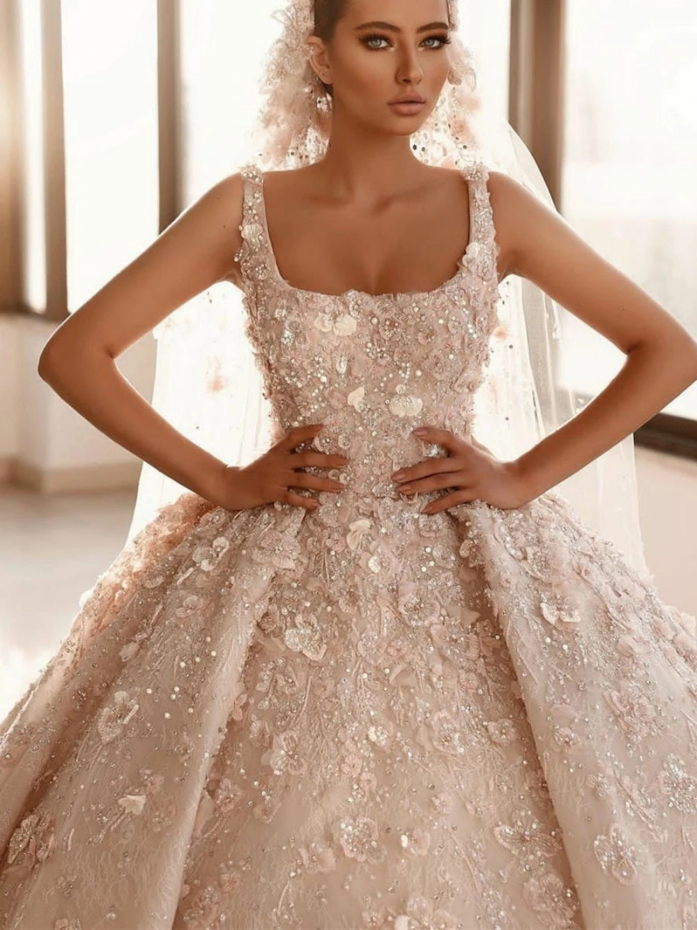 Vestidos de novia románticos con escote cuadrado, vestido clásico con apliques de cuentas para novia, elegante vestido de novia largo hasta el suelo