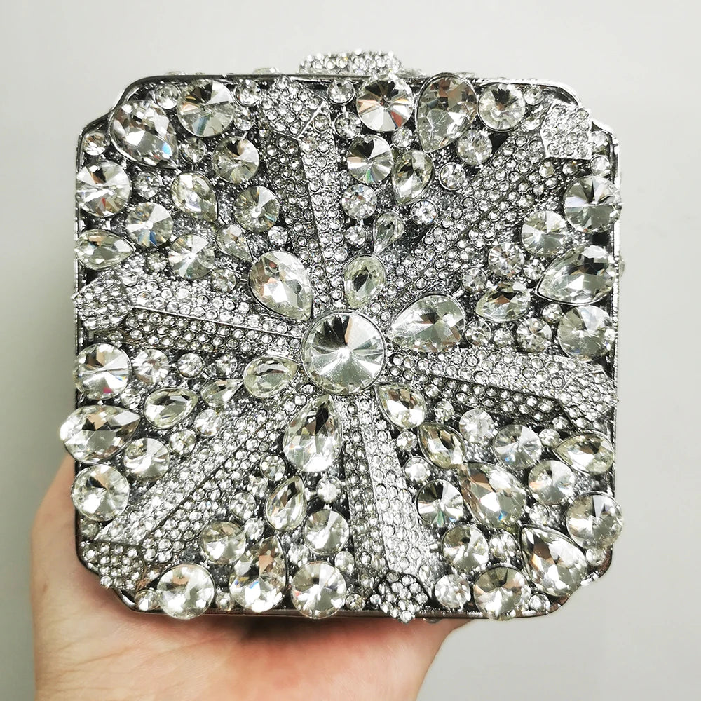 Carteras y bolsos de mano de boda cuadrados color champán/plata, nuevos bolsos de noche de cristal para mujer, Minaudière de diamantes ahuecados para mujer