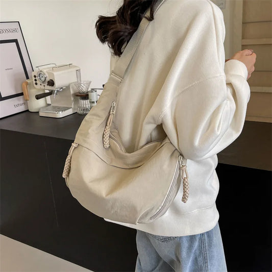 Nylon Shoulder Bag 2024 New Summer High-capacity Women's Crossbody Dumpling Bag Versatile and Niche Design Messenger Bag