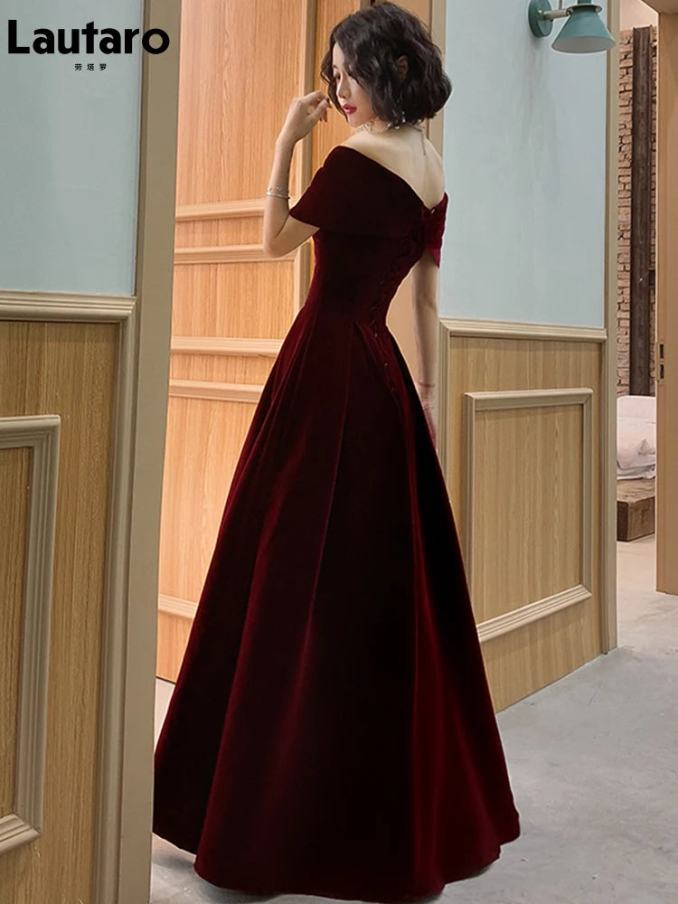 Lautaro Printemps Longue Luxe Élégant Vin Rouge Doux Velours Soirée Robes De Mariée pour Femmes 2022 Robe Maxi À Épaules Dénudées